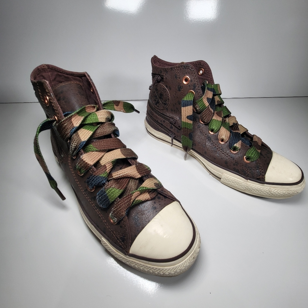 Converse All Star Brown Leather High Top Mens Size 7.